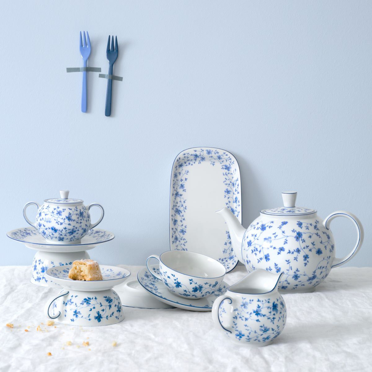 1382 Blue Blossoms" tableware by Rosenthal