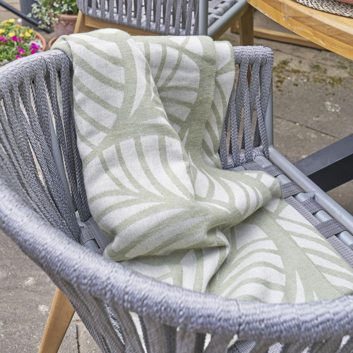 Plaid „Leaves“ von Eagle Products