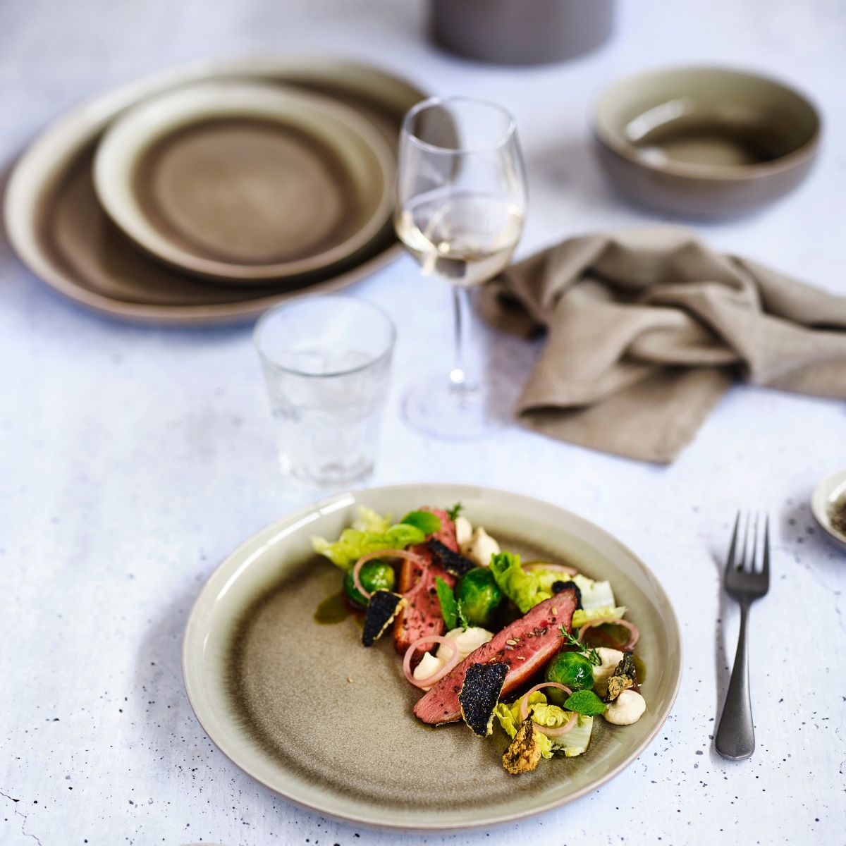 “Forest” dishes by Cosy & Trendy