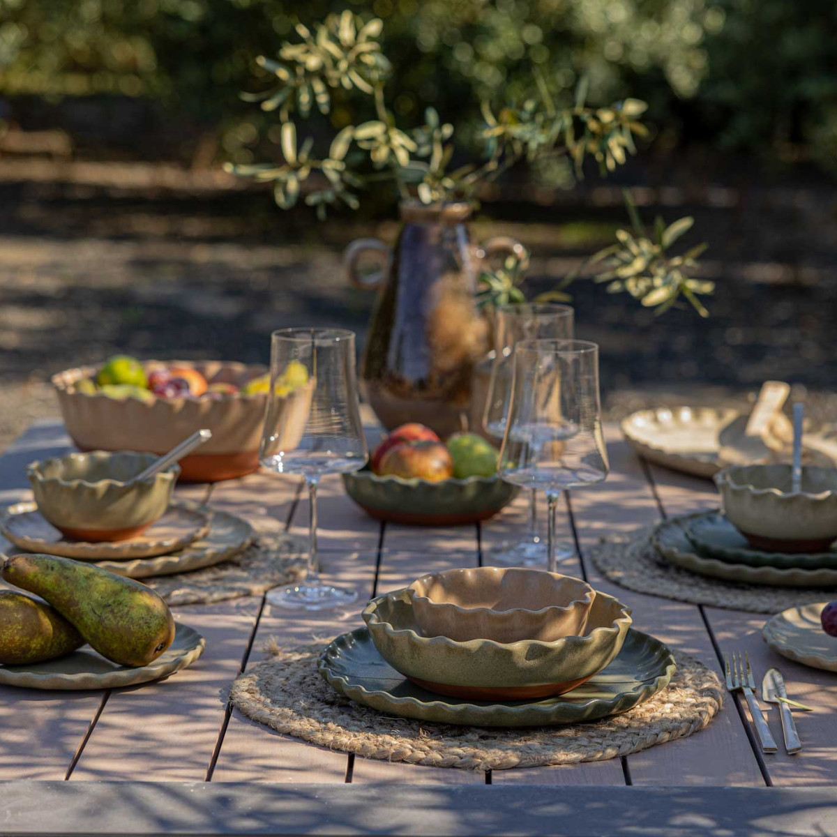 Tableware by Vasicol