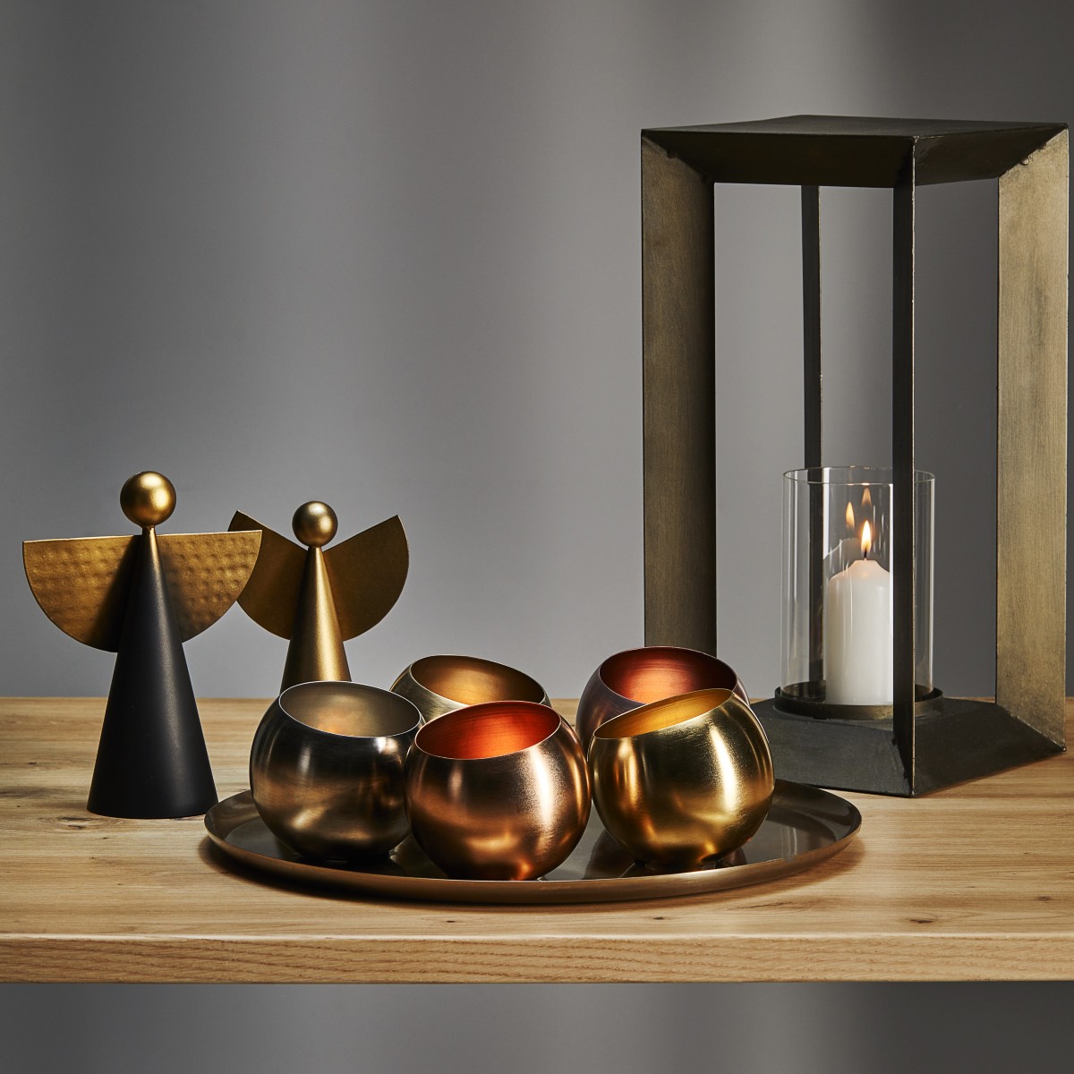 ‘Diwali’ tea light spheres by Philippi