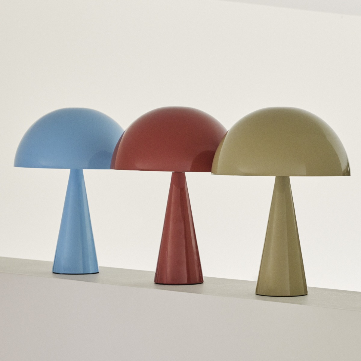 ‘Mush’ table lamp by Hübsch